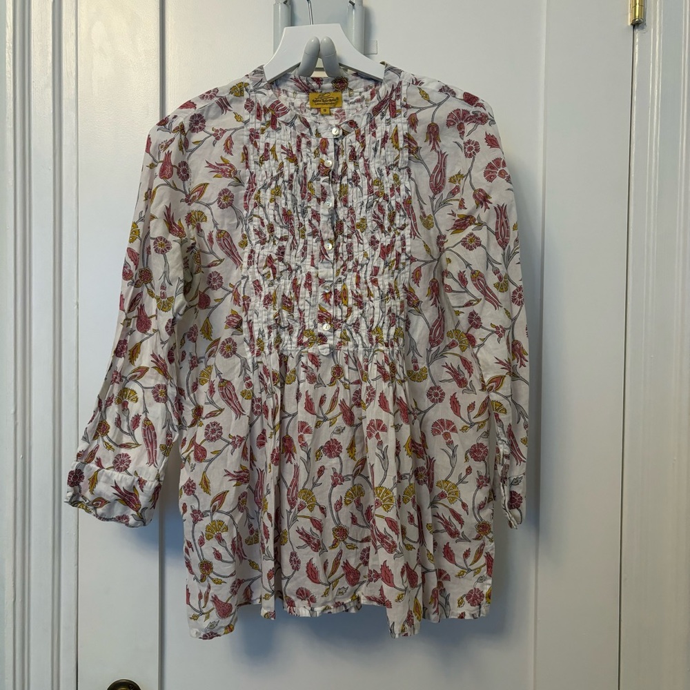 Roberta Roller Rabbit Floral Pintuck Long Sleeve Tunic Top - Picture 2 of 16